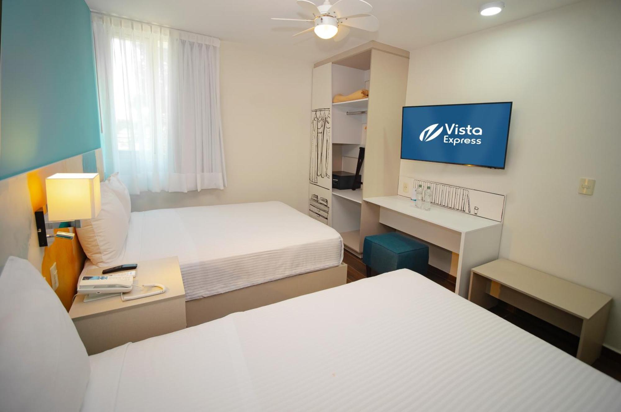 Vista Express Guadalajara Expo Surestay Collection By BW Zapopan Kültér fotó